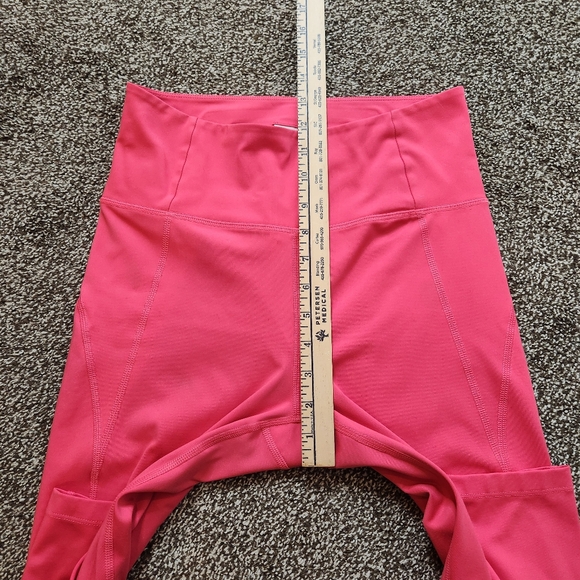 Girlfriend Collective Pink Compressive Stretch Leggings Size Medium - Picture 7 of 8